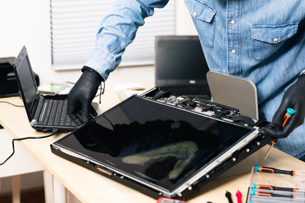 Screen Replacement and Repair 